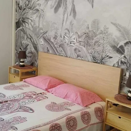 - Lote 6 T1 Apartman *