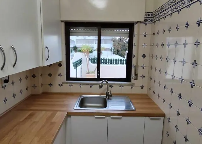 Dos Aveiros, Lote 6 T1 - * Albufeira